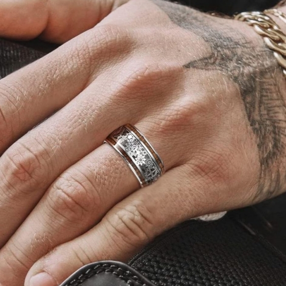 COPY - New Stainless steel woodgrain 8mm Steam punk gears ring - Picture 9 of 9